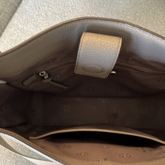 Tory Burch Thea Crossbody Bag - Picture 3 of 6